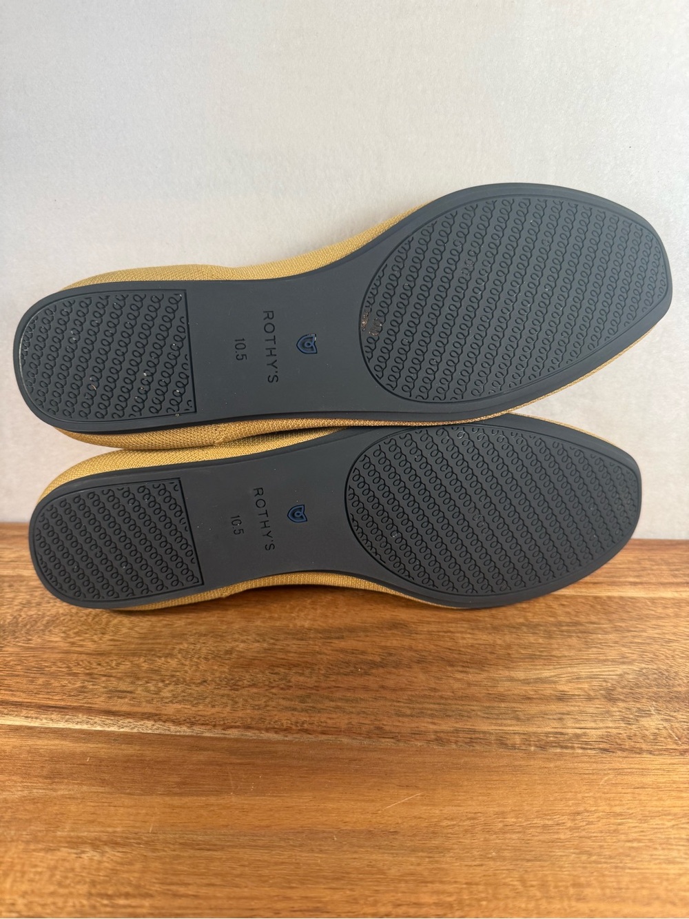 Rothy's Round Toe Flats in Golden Yellow with Black Piping Size 10.5 - Picture 7 of 10